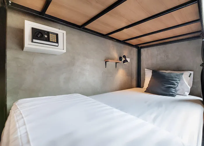 Hotel Oyo 685 Am Bed